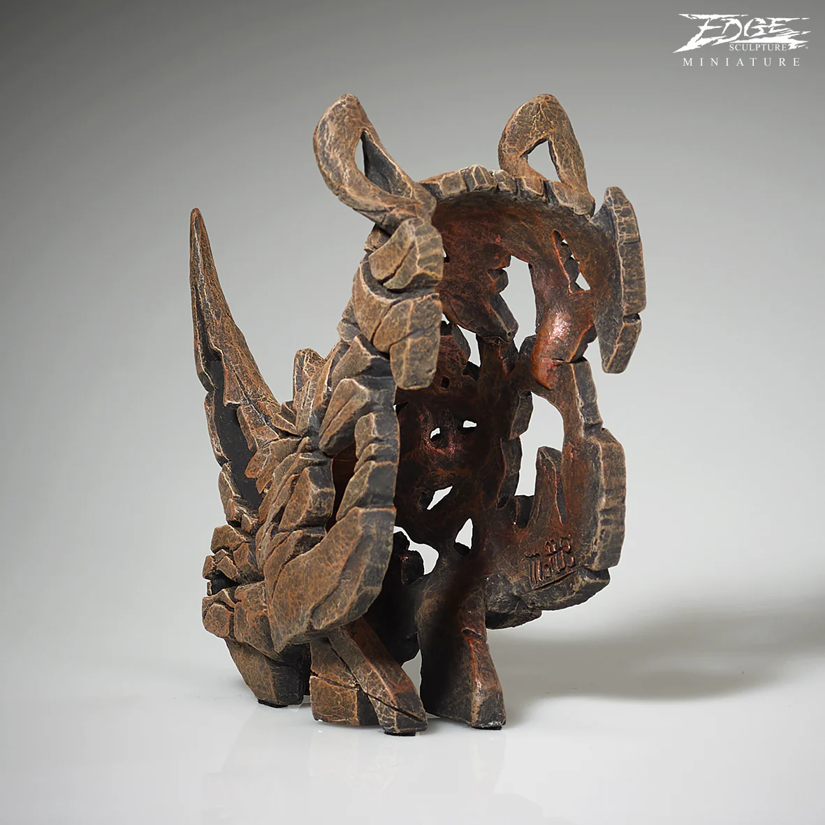 Rhinoceros Miniature - Image 3