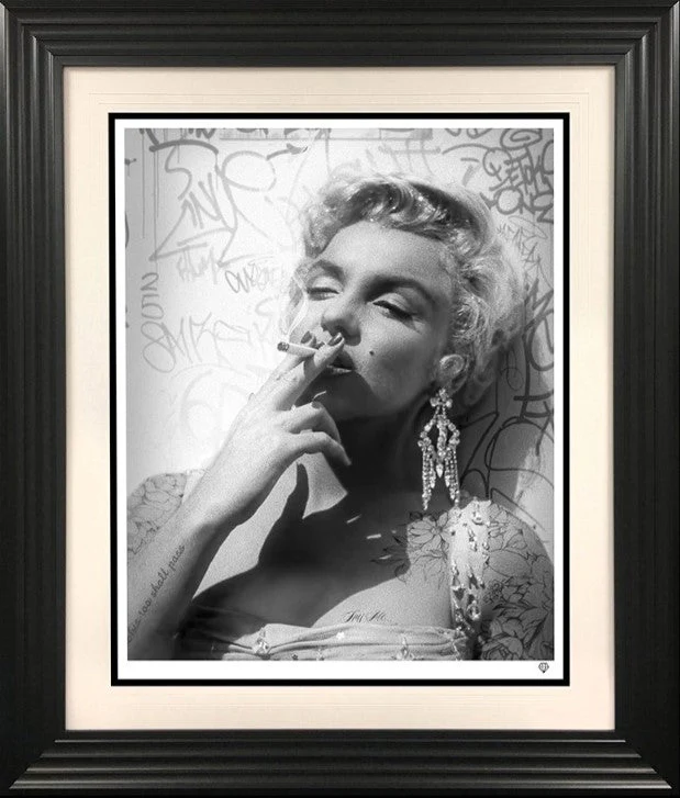 Smoking Gun Marilyn (B/W) - Image 2
